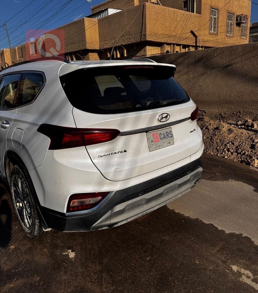 هيونداي سانتافي